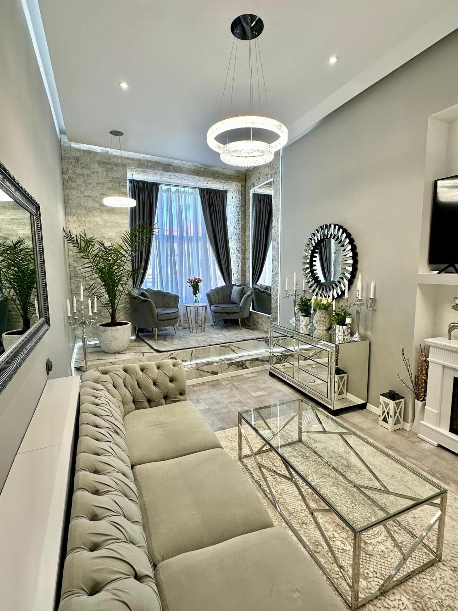 Deyinn Guest House Centrum Turda Extérieur photo
